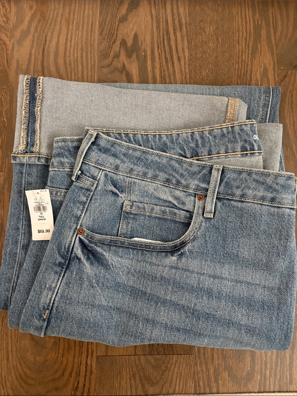 Old Navy Light Blue Straight Leg Women’s Jeans